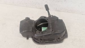 Renault Megane III Bouchon, volet de trappe de réservoir à carburant 8200290092