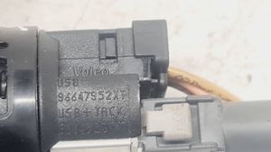 Citroen C4 II Connettore plug in USB 96647952XT