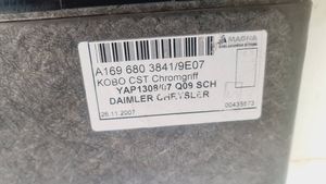 Mercedes-Benz B W245 Tavaratilan kaukalon tekstiilikansi A1696803841