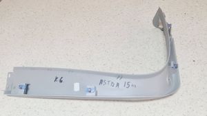 Opel Astra J Tailgate trim 13261740