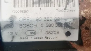 Opel Zafira A Polttoainesäiliön pumppu 90580021