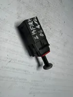Opel Zafira B Interruptor sensor del pedal de freno 55701395