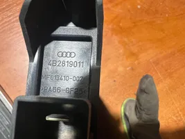 Audi A4 S4 B6 8E 8H Radiateur électrique de chauffage auxiliaire 4B2819011