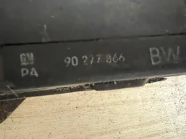 Opel Omega A Priekšpusē slēdzene 90277866