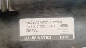 Ford Galaxy Dysze / Kratki środkowego nawiewu deski rozdzielczej 7M6819728E