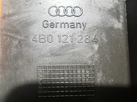 Audi A6 S6 C5 4B Radiatoriaus oro nukreipėjas (-ai) 4B0121284