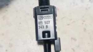 Audi A6 S6 C5 4B Interruttore del pedale del freno 811907343B