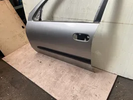 Nissan Almera N16 Porte avant 