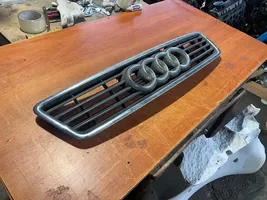 Audi A6 S6 C5 4B Grotelės priekinės 4B0853651A