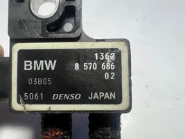 BMW 3 F30 F35 F31 Capteur de pression des gaz d'échappement 8570686