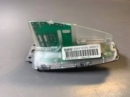 BMW 3 E90 E91 GPS-pystyantenni 6950704