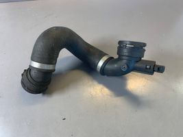 BMW 3 E90 E91 Tuyau de liquide de refroidissement moteur 7532493