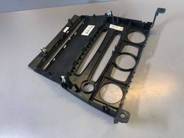 BMW 5 E60 E61 Ilmastointi-/lämmityslaitteen säätimen kehys 6951016