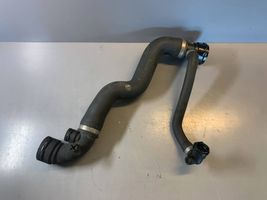 BMW 3 E46 Tuyau de liquide de refroidissement moteur 17127520668