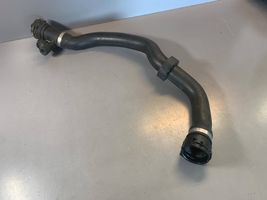 BMW X5 E53 Tubo flessibile del liquido di raffreddamento del motore 7788276