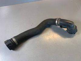 BMW X5 E53 Tuyau de liquide de refroidissement moteur 7500750