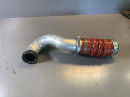 BMW X5 E70 Tuyau de raccordement solide EGR 7823961