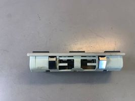 BMW 5 E39 Illuminazione sedili anteriori 8369511