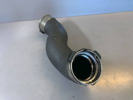 BMW 5 GT F07 Tube d'admission de tuyau de refroidisseur intermédiaire 8516509