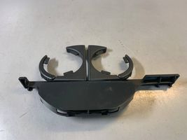 Getränkehalter in der Vorderkonsole für BMW 5er E39 51168190205