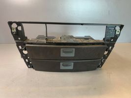 BMW 7 E65 E66 Boîte / compartiment de rangement pour tableau de bord 7032886