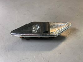 BMW 3 E46 Illuminazione sedili posteriori 8375586