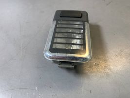 BMW X5 E53 Illuminazione sedili posteriori 6948173