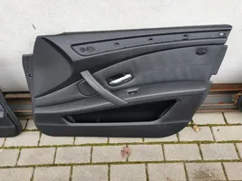 BMW 5 E60 E61 Istuimien ja ovien verhoilusarja 