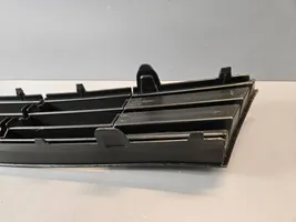 BMW 5 F10 F11 Grille inférieure de pare-chocs avant 7331724