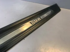 BMW 5 F10 F11 Takaoven kynnyksen suojalista 51477203601