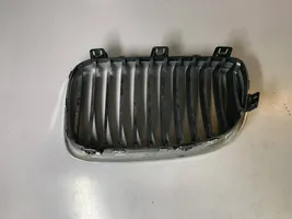 BMW 1 E81 E87 Grille de calandre avant 7166440