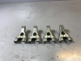 BMW 7 F01 F02 F03 F04 Sprauslas turētājs/pleciņš 13538578607