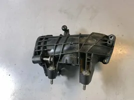 BMW 5 F10 F11 Altra parte del vano motore 11617823244