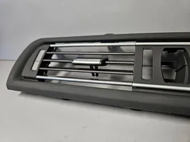 BMW 5 F10 F11 Dash center air vent grill 9209136