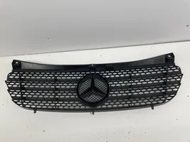 Mercedes-Benz Vito Viano W639 Griglia superiore del radiatore paraurti anteriore A6398800185