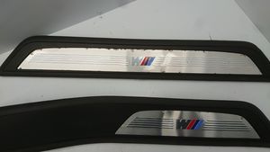 BMW 7 F01 F02 F03 F04 Etuoven kynnyksen suojalista 8046135