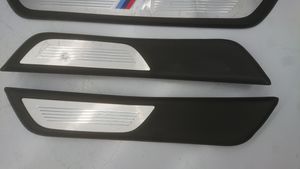 BMW 6 F06 Gran coupe Moldura protectora del borde delantero 8053575