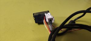 BMW 3 E92 E93 Connettore plug in USB 9237653