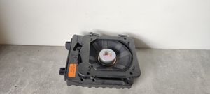 BMW 2 F46 Enceinte subwoofer 9256349