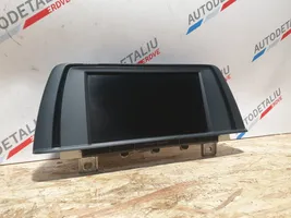 BMW 1 F20 F21 Monitor / wyświetlacz / ekran 9262752