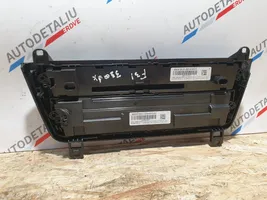 BMW 3 F30 F35 F31 Climate control unit 9384046