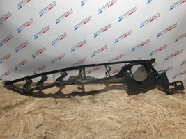 BMW X5 E70 Supporto di montaggio del parafango 7157990