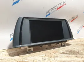 BMW 1 F20 F21 Monitor / wyświetlacz / ekran 9270392