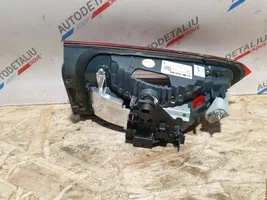 BMW X1 F48 F49 Задний фонарь в крышке 7350696