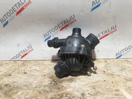 BMW Z4 E89 Boîtier de thermostat / thermostat 7536655