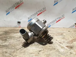 BMW X5 E70 Fuel injection high pressure pump 7595339