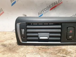 BMW 2 F22 F23 Dash center air vent grill 9317944