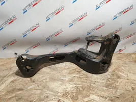 BMW X3 E83 Supporto di montaggio scatola del cambio 340227