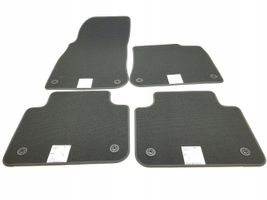 Volkswagen Touareg III Kit tapis de sol auto 761863011A