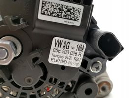 Volkswagen Golf VIII Generatore/alternatore 05E903026R